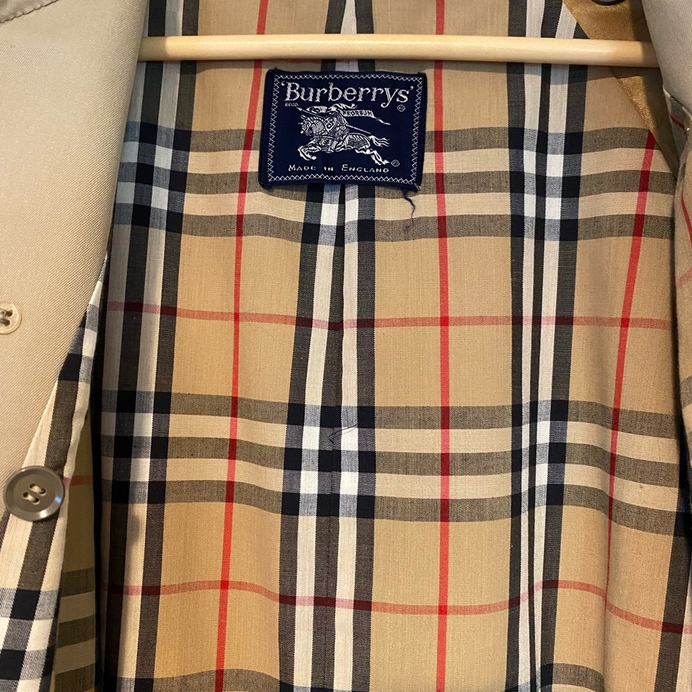 Men’s Burberry Trench Coat